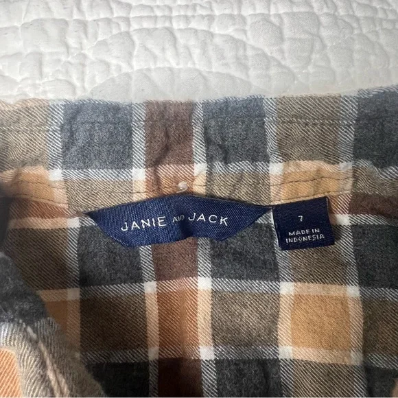 Janie and Jack Tartan Flannel Button Down Shirt 7 - Picture 4 of 5